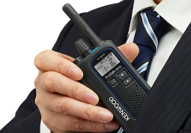 KENWOOD PMR446 walkie talkies